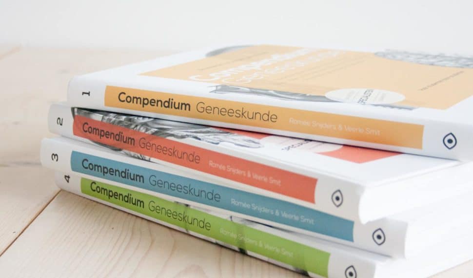 Compendium Geneeskunde stapel boeken